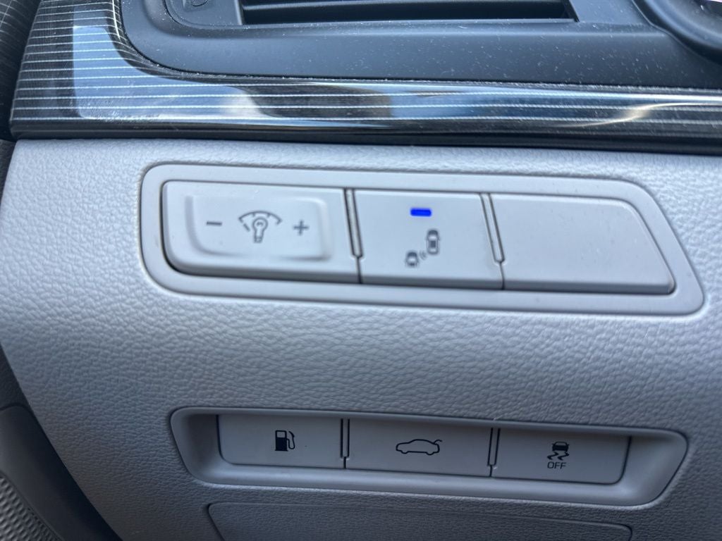 2018 Hyundai SONATA Limited