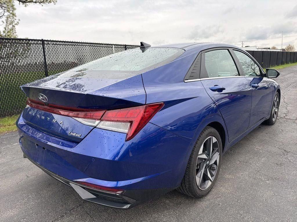 2023 Hyundai ELANTRA Limited
