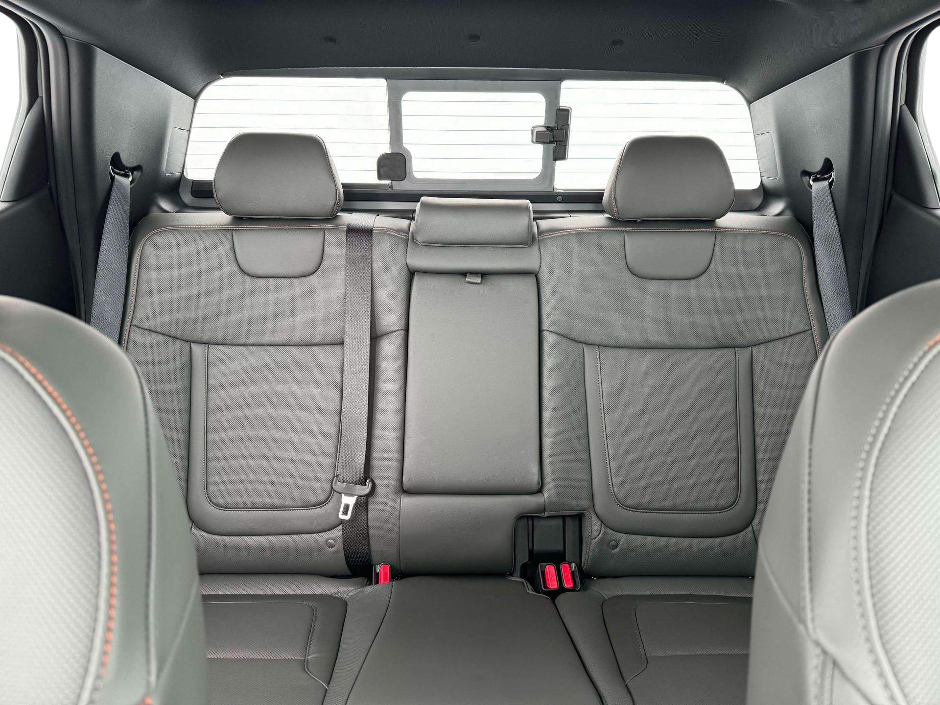 2025 Hyundai Santa Cruz Limited - Photo 35