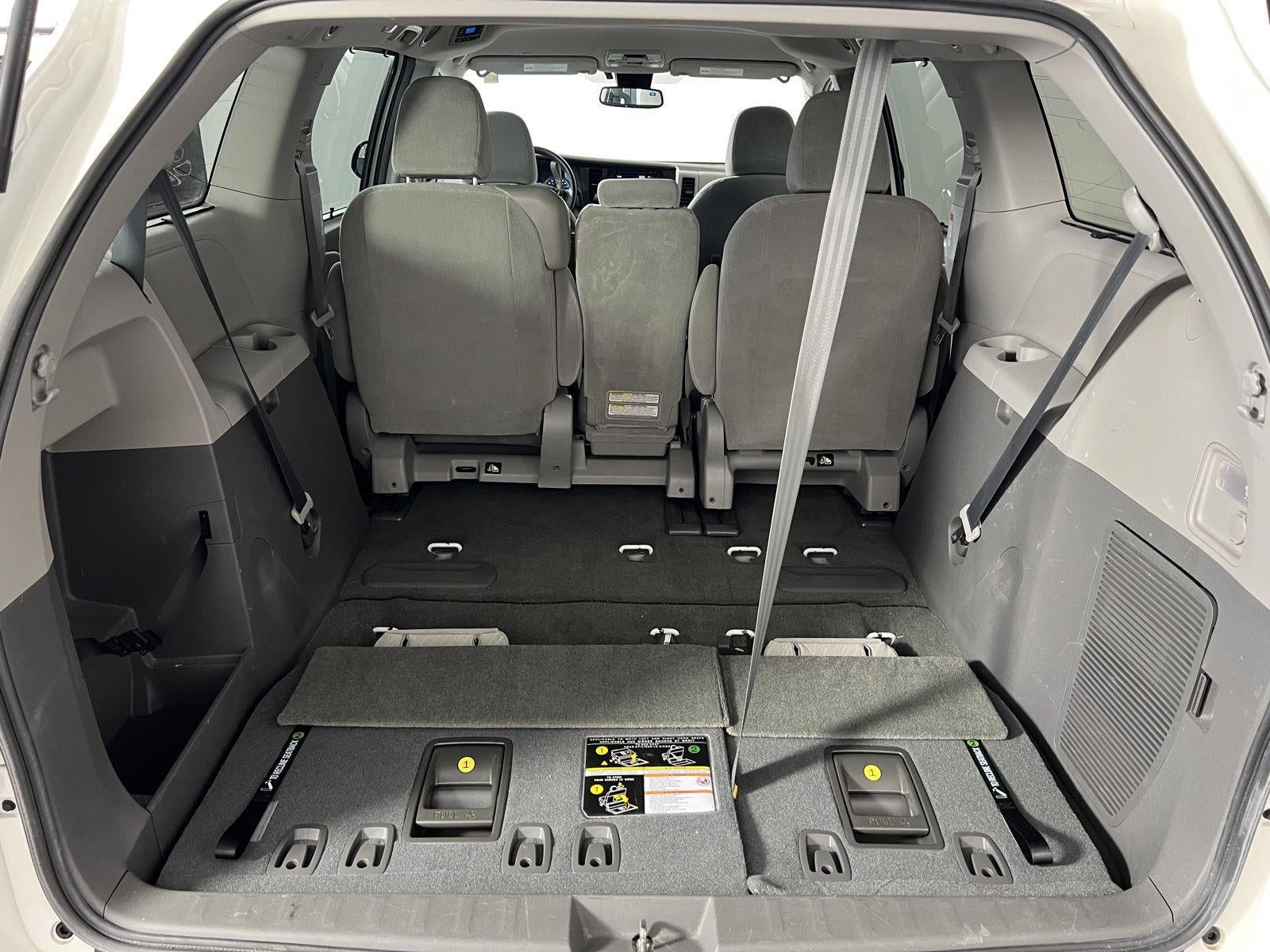 2019 Toyota Sienna LE 8-Passenger