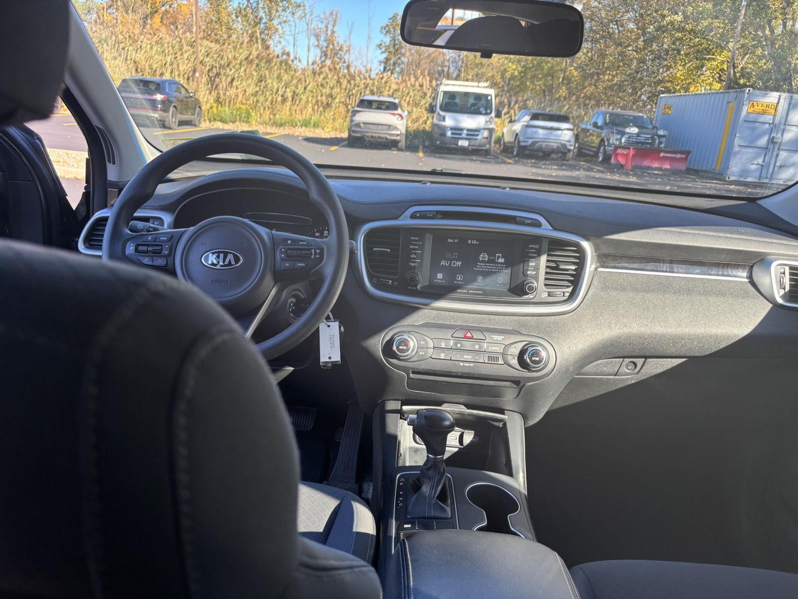 2018 Kia Sorento LX