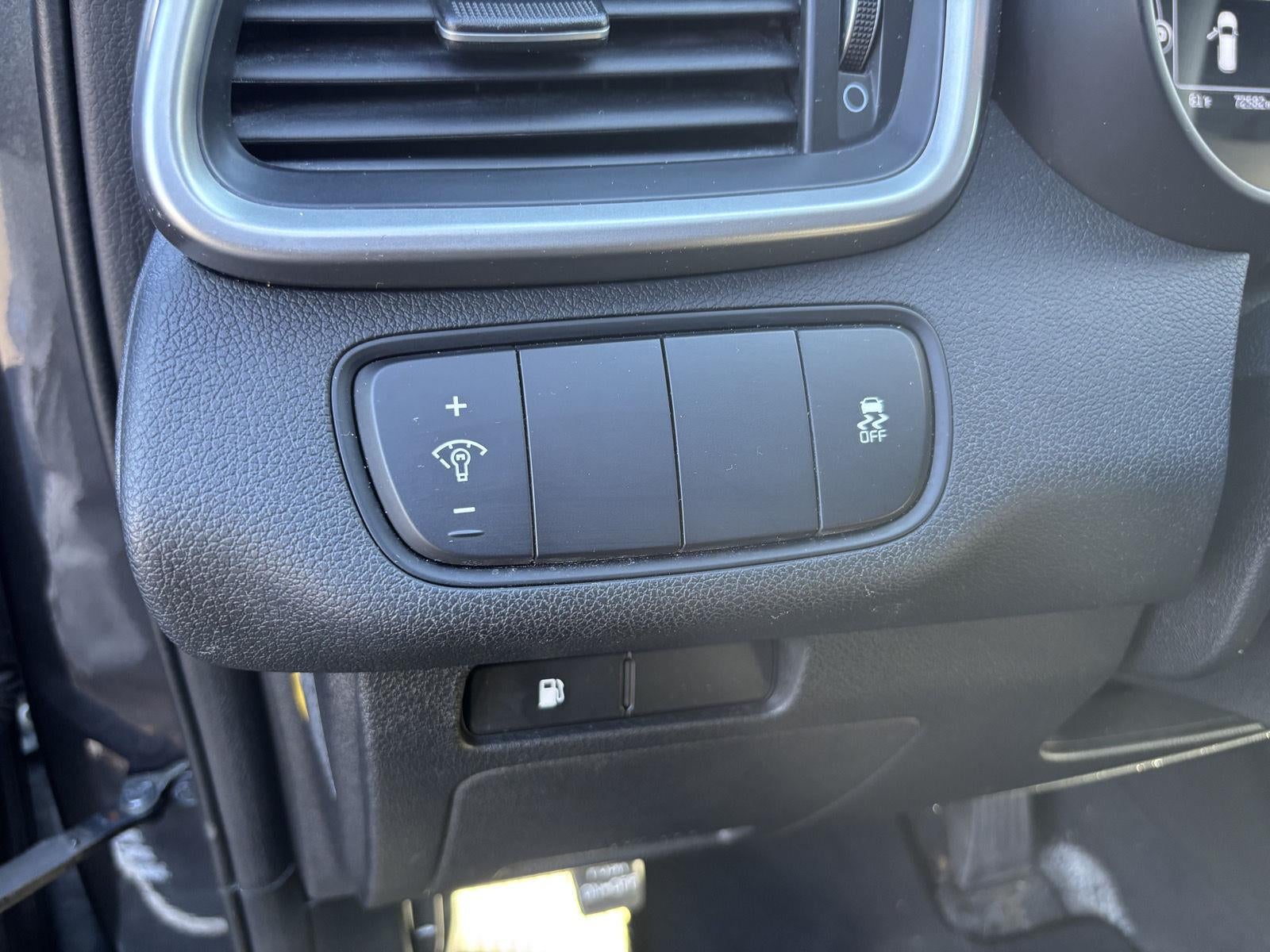 2018 Kia Sorento LX