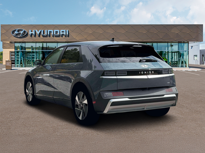 2026 Hyundai IONIQ 5 SE