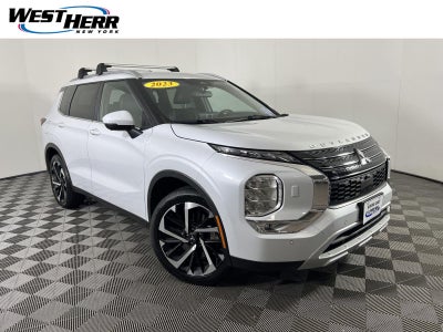 2023 Mitsubishi Outlander SE