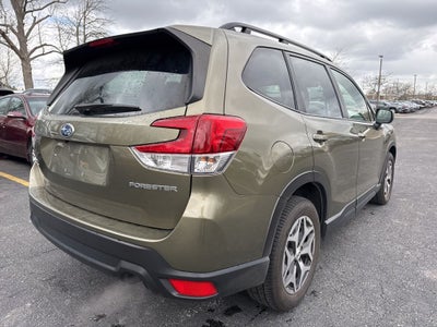 2023 Subaru Forester Premium