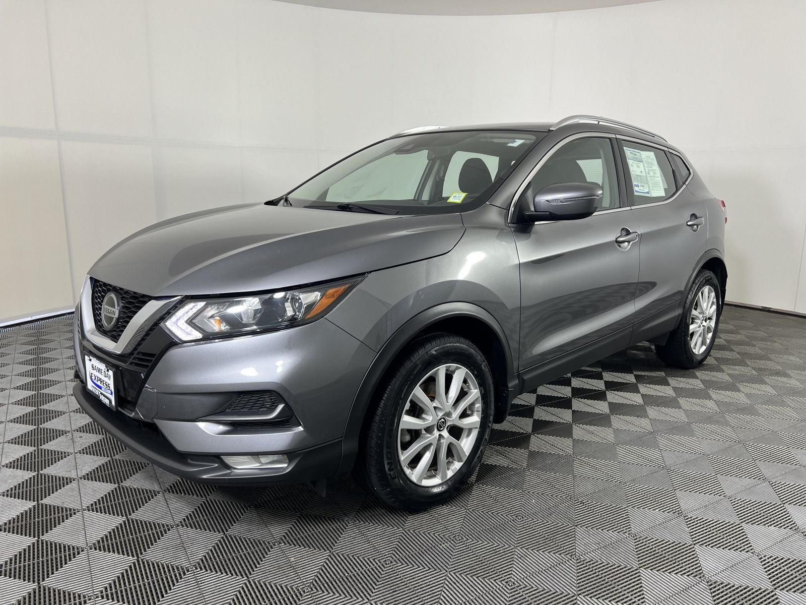 2022 Nissan Rogue Sport SV