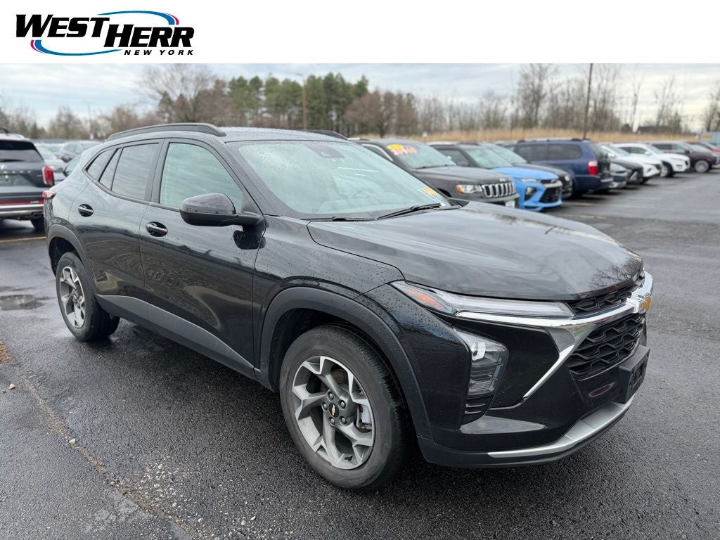 2024 Chevrolet Trax LT