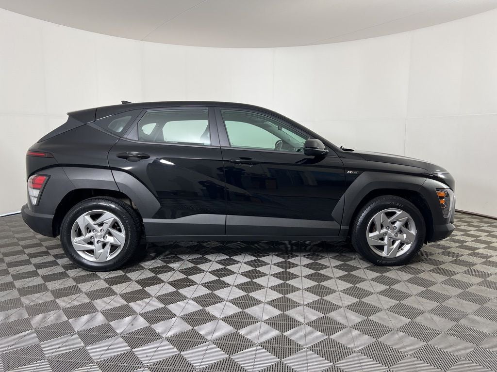 2024 Hyundai KONA SE