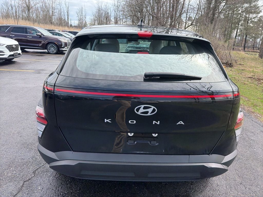 2024 Hyundai KONA SE