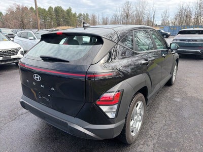 2024 Hyundai KONA SE