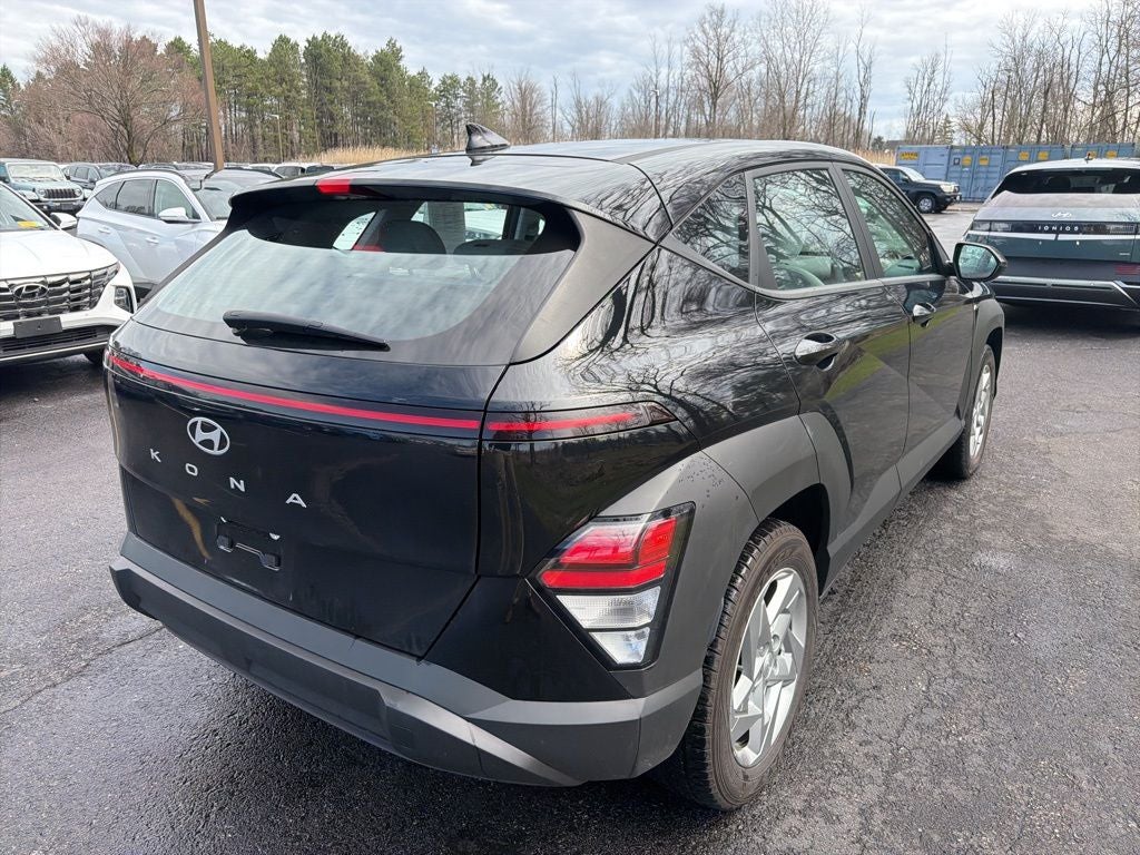 2024 Hyundai KONA SE