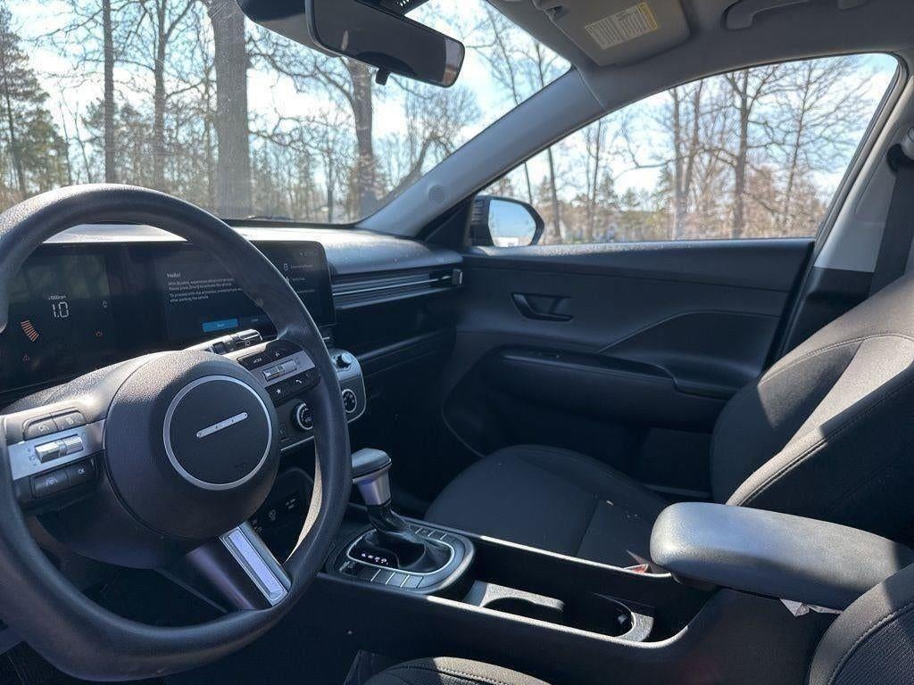 2024 Hyundai KONA SE