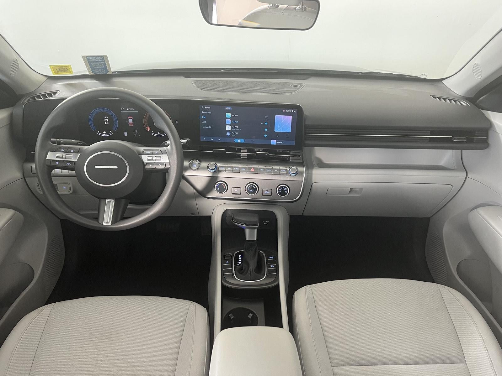 2026 Hyundai KONA SE