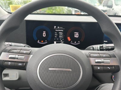 2026 Hyundai KONA SE