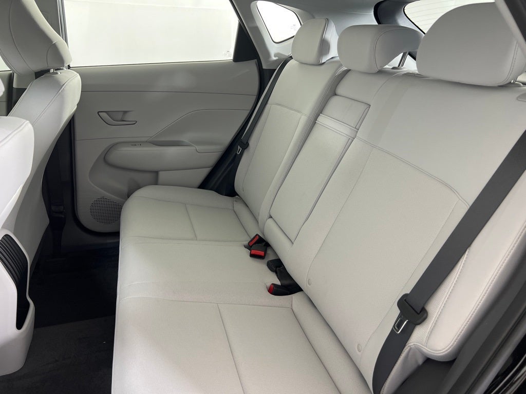 2024 Hyundai KONA SE