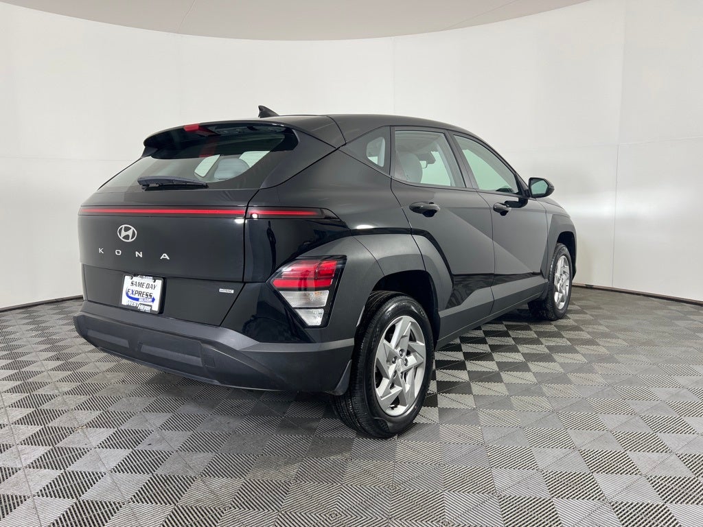 2024 Hyundai KONA SE