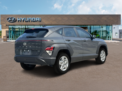 2027 Hyundai KONA SE AWD