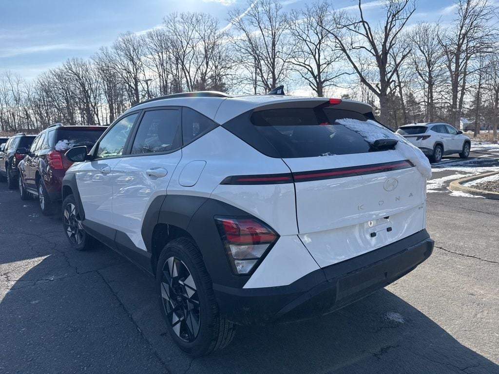 2025 Hyundai KONA SEL