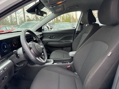 2025 Hyundai KONA SEL