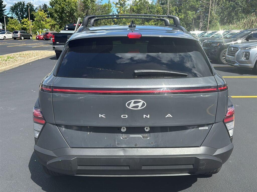 2024 Hyundai KONA SEL