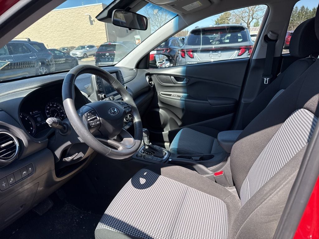 2021 Hyundai KONA SEL