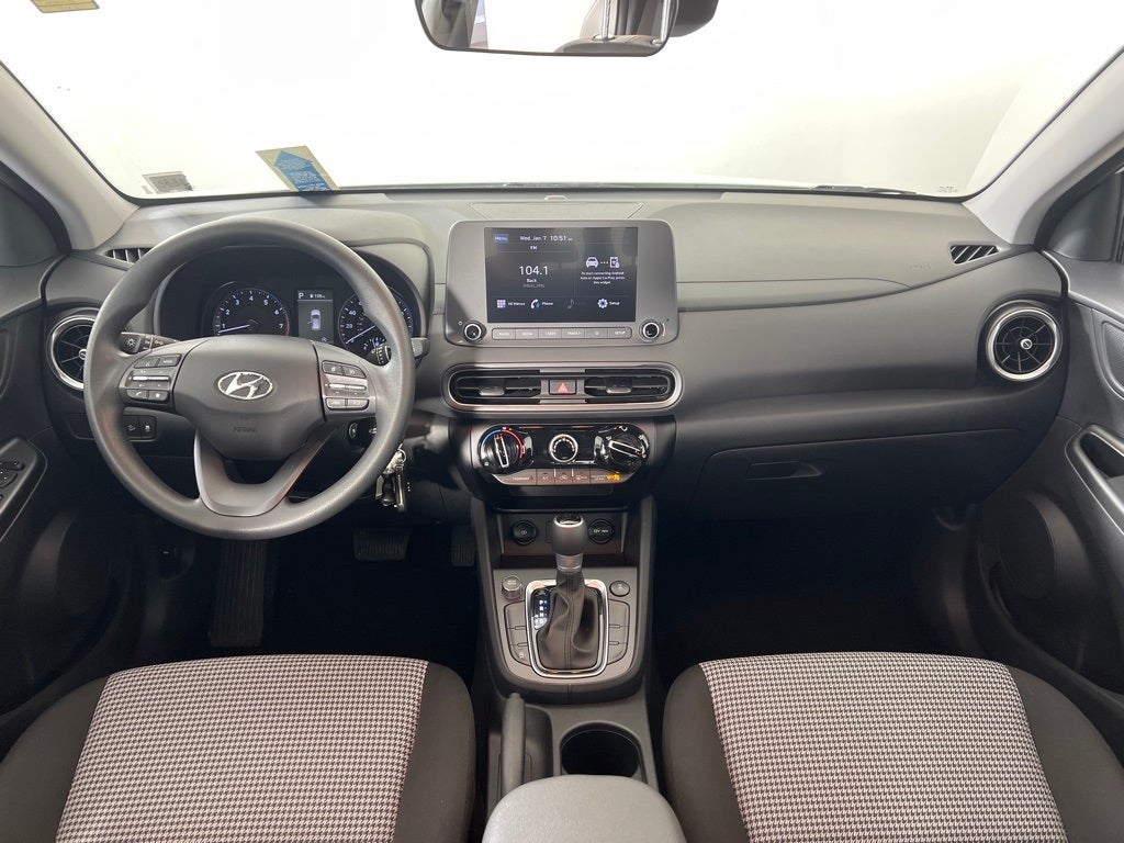 2023 Hyundai KONA SE