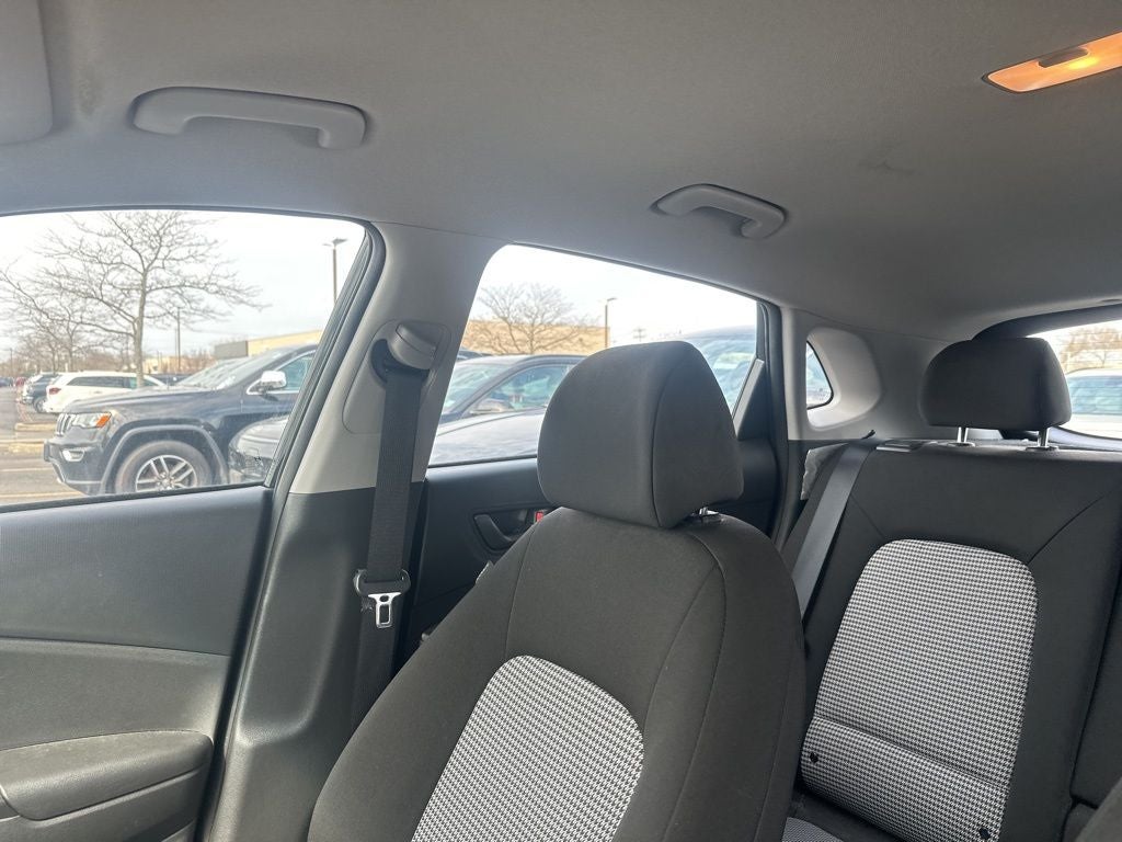 2023 Hyundai KONA SE