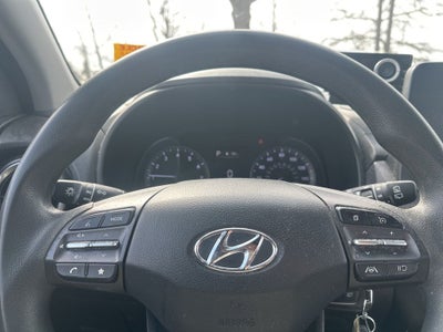 2023 Hyundai KONA SE