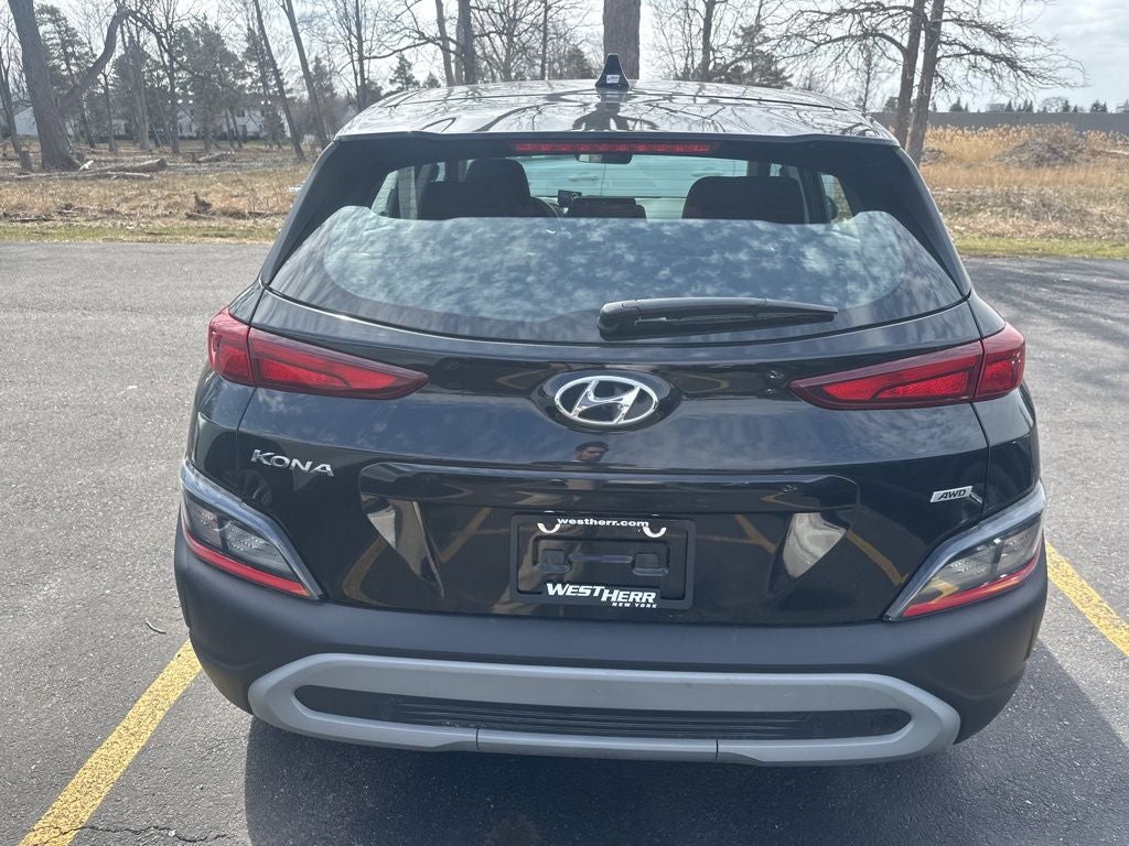 2023 Hyundai KONA SE