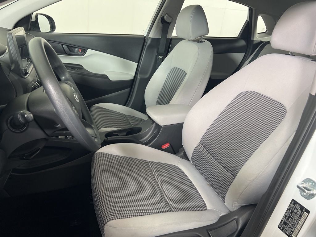 2023 Hyundai KONA SE