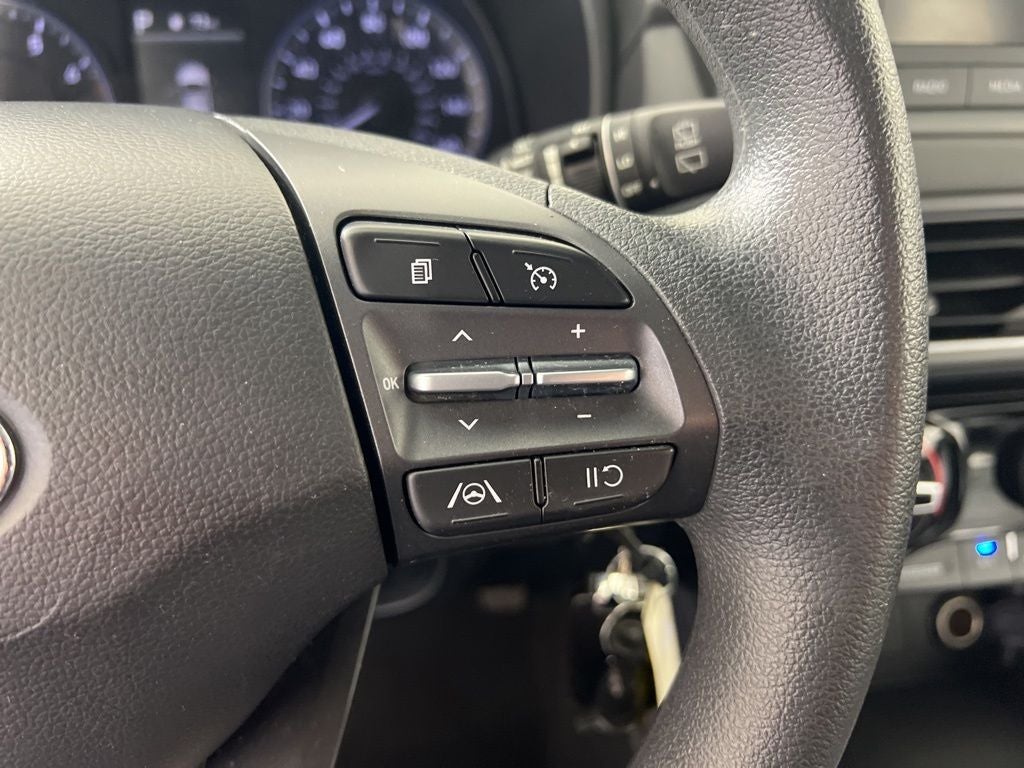 2023 Hyundai KONA SE
