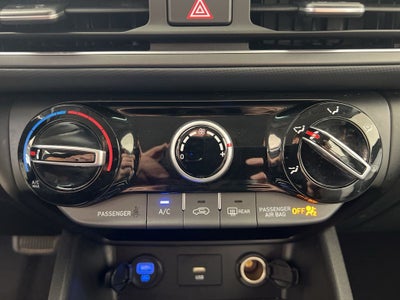 2023 Hyundai KONA SE