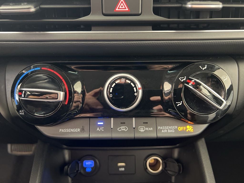 2023 Hyundai KONA SE