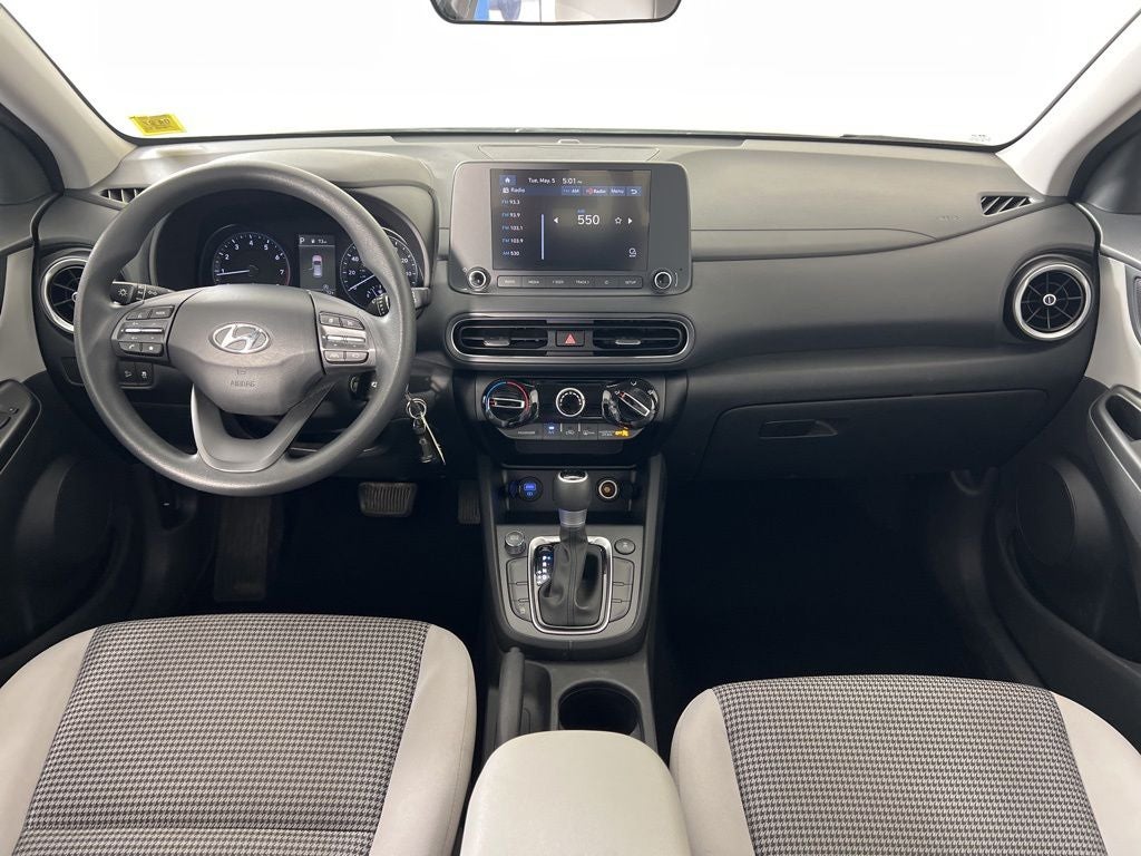 2023 Hyundai KONA SE