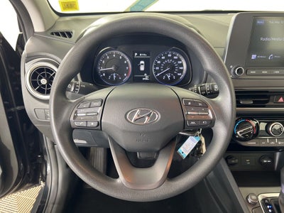 2022 Hyundai KONA SE