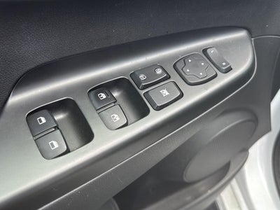 2023 Hyundai KONA Base