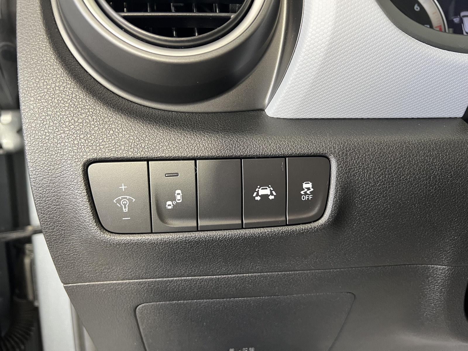 2020 Hyundai KONA Limited