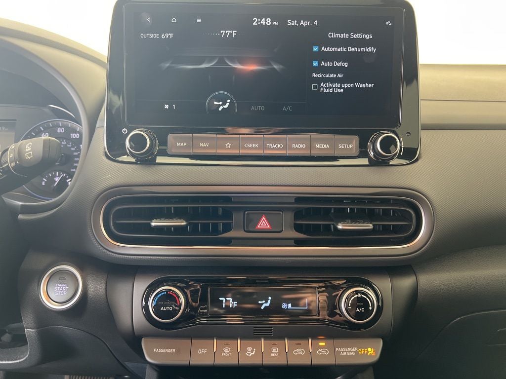 2023 Hyundai KONA SEL