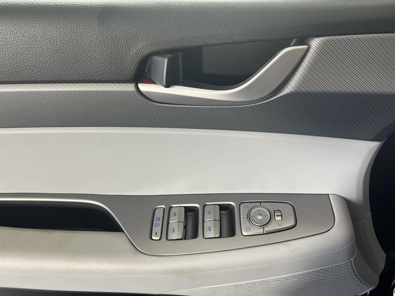 2025 Hyundai PALISADE SE