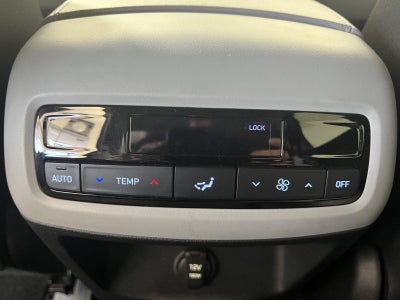 2025 Hyundai PALISADE SE