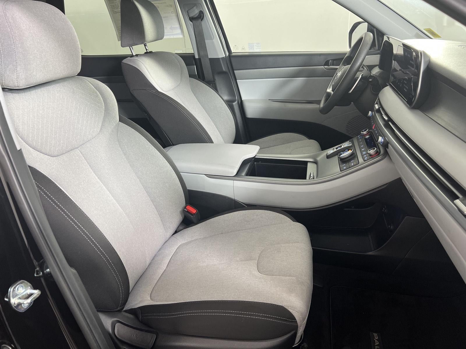 2025 Hyundai PALISADE SE