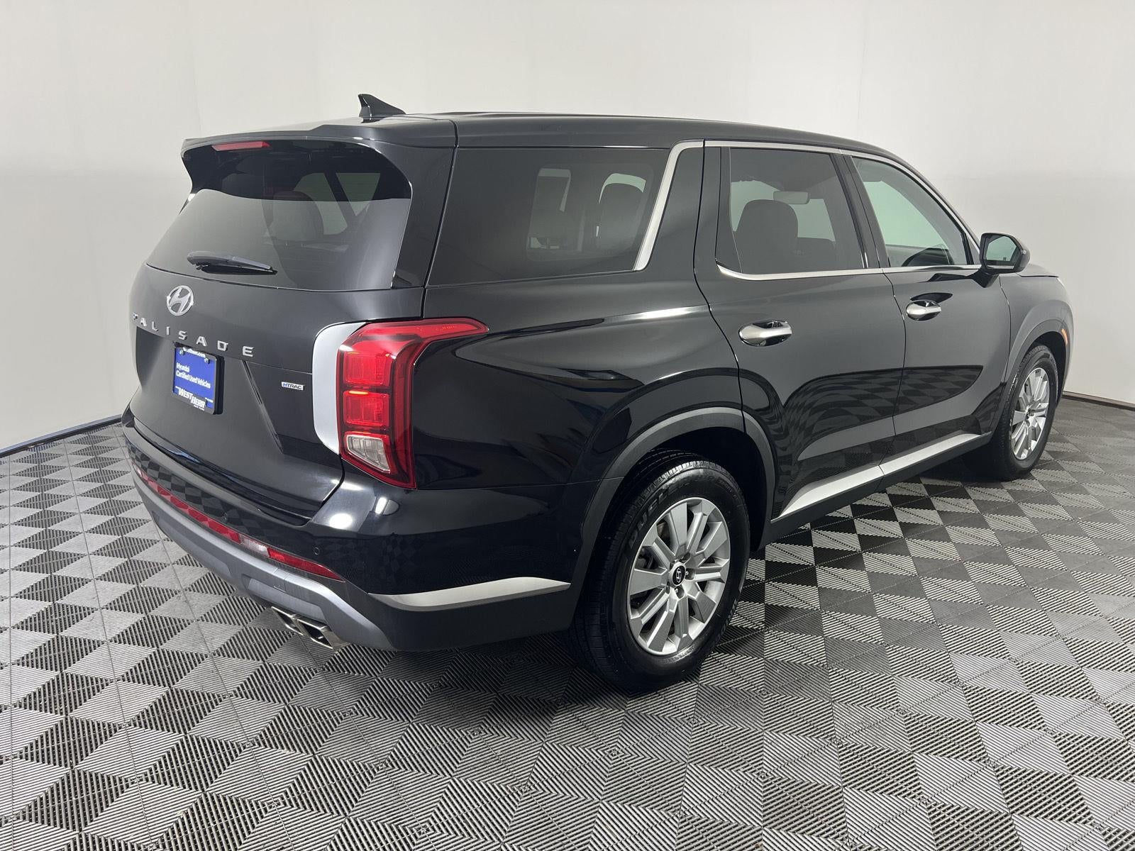 2025 Hyundai PALISADE SE