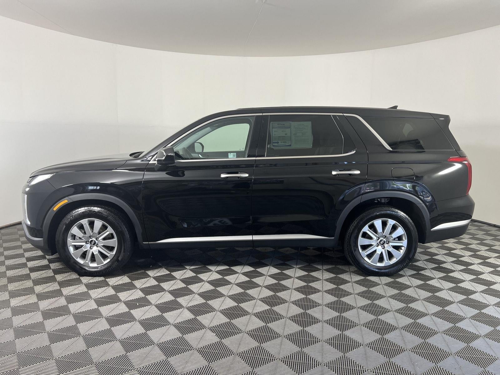 2025 Hyundai PALISADE SE