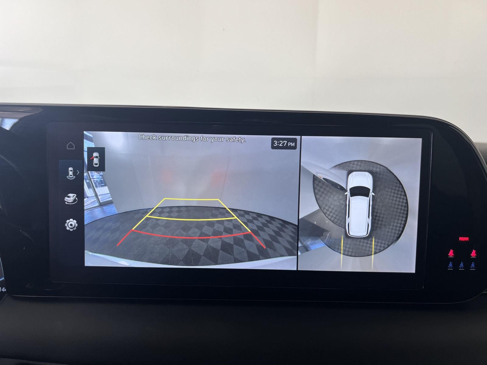 2025 Hyundai PALISADE Base