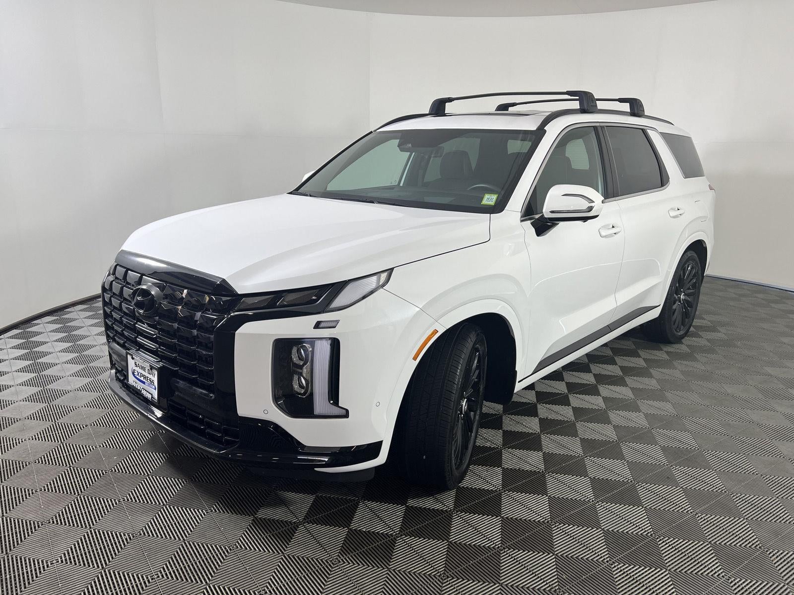 2025 Hyundai PALISADE Base