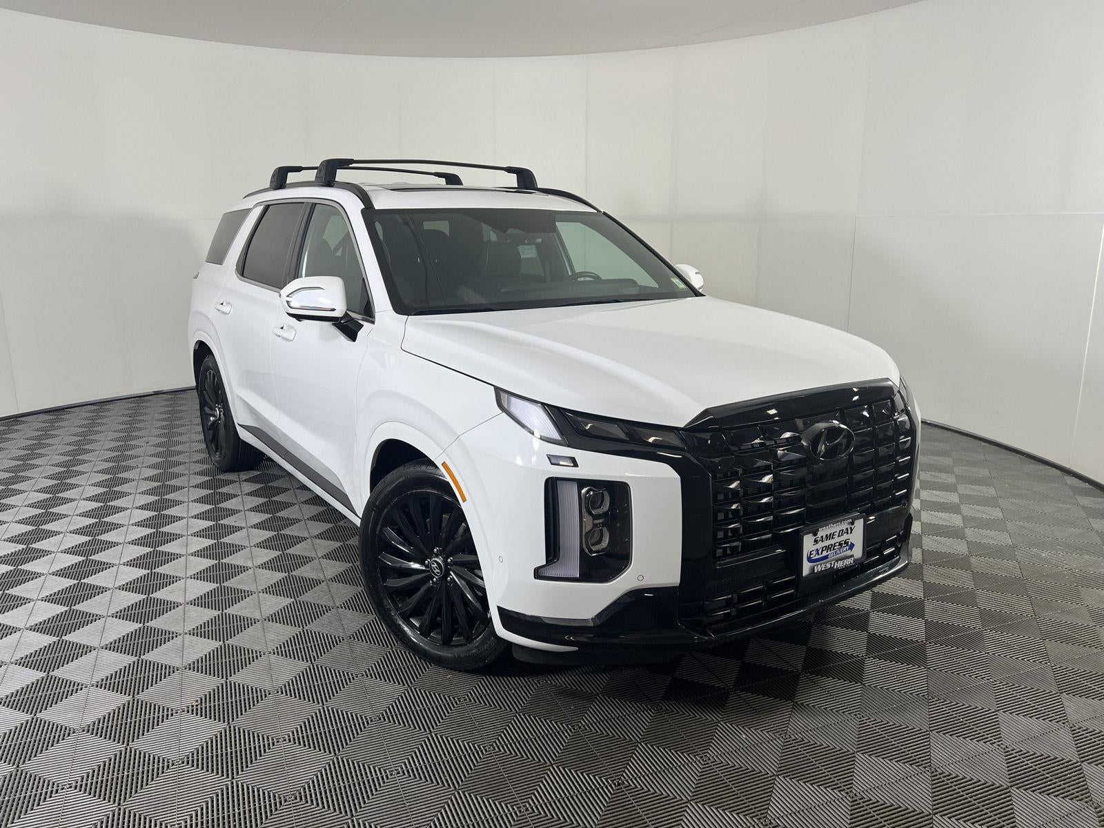 2025 Hyundai PALISADE Base