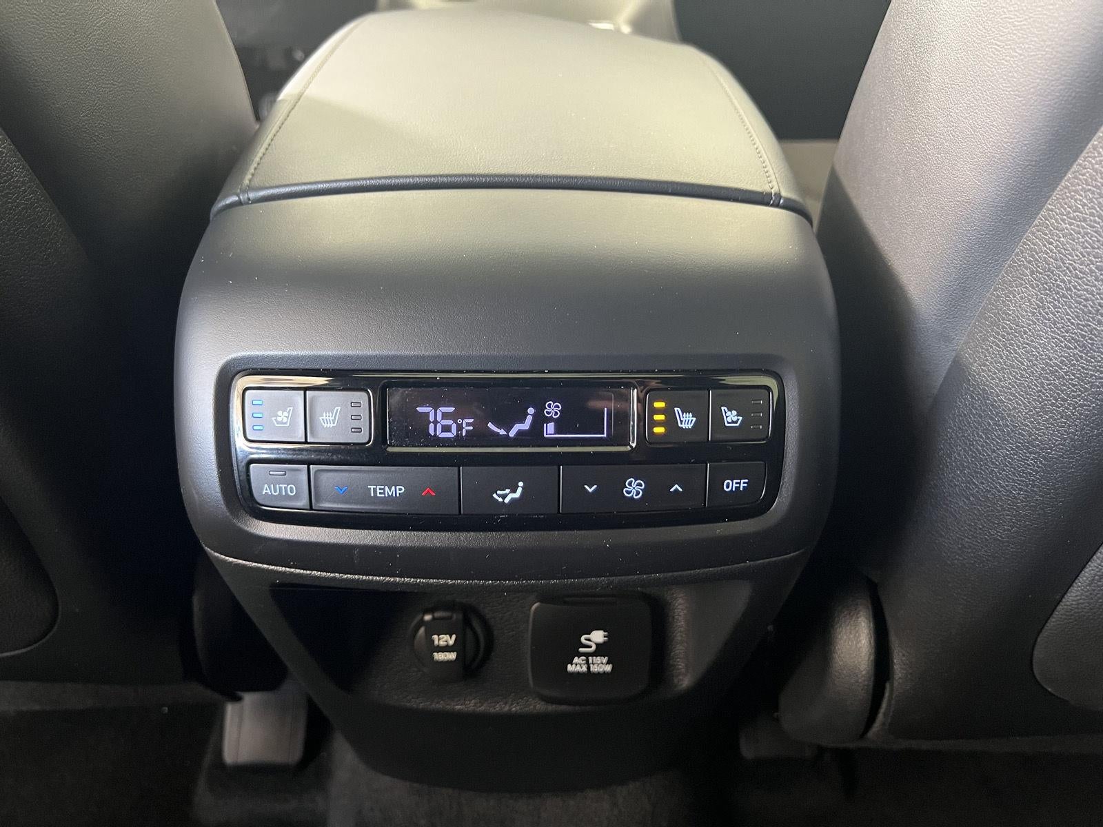 2025 Hyundai PALISADE Base