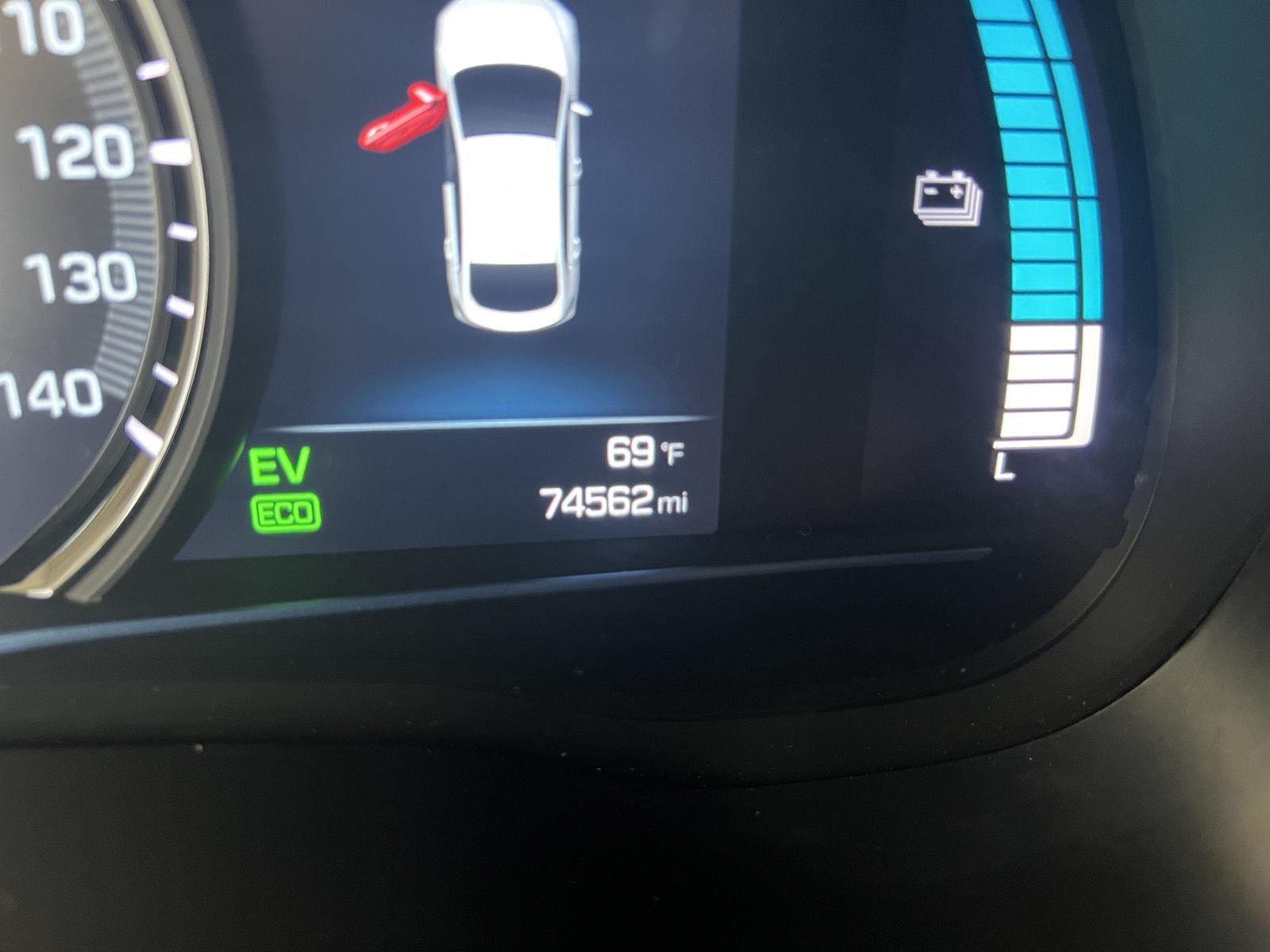 2019 Hyundai IONIQ PLUG-IN HYBRID Limited