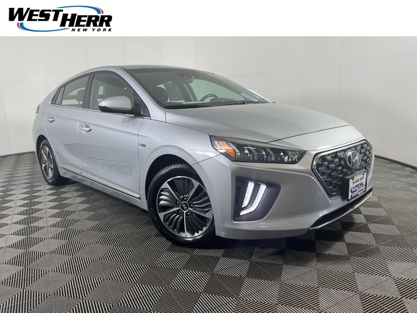 2020 Hyundai IONIQ PLUG-IN HYBRID SEL