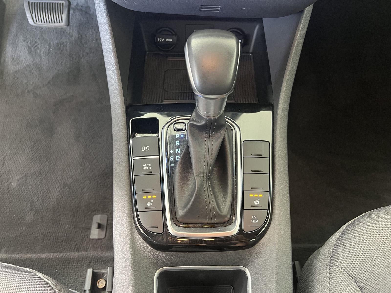 2020 Hyundai IONIQ PLUG-IN HYBRID SEL